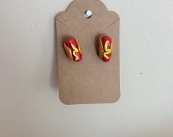 Pendientes colgantes o de botón con forma de perrito caliente