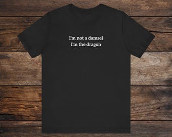 Drake Graphic Tee, Feministisk T-shirt, Unisex T-shirt, Damsel in Distress T-shirt, Kortärmad Topp