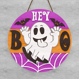 Cute Ghost &quot;Hey Boo&quot; Halloween Sign – Layered Wood Round for Front Door, Spooky Fall Porch Decor