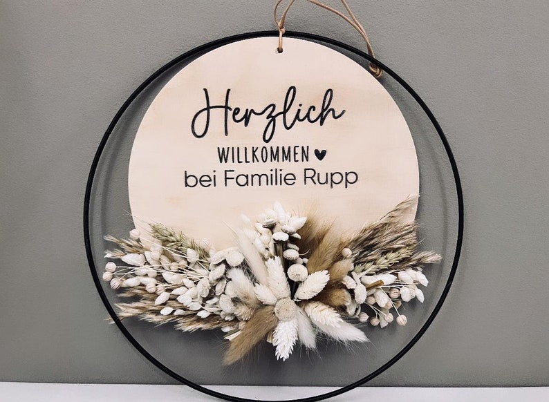 Türkranz mit Trockenblumen personalisierbar mehrere Varianten Deko Türschmuck Hochzeitsgeschenk Hochzeit Geburtstag Muttertag V2 Herzl. Willkommen