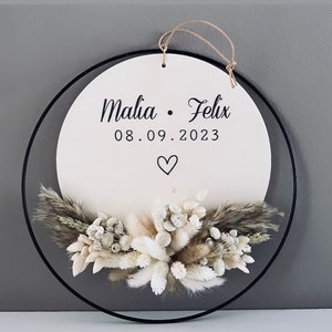 Couronne de porte avec fleurs séchées personnalisable plusieurs variantes Décoration Décoration de porte Cadeau de mariage mariage Anniversaire Fête des Mères V6 Name+Datum