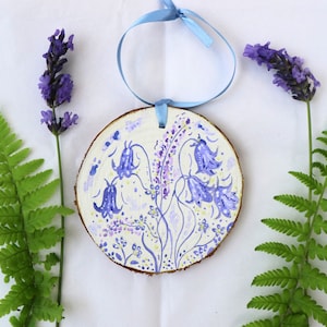 Bluebell hand-painted decoration, bluebell ornament, bluebell present, bluebell Mum Nana Nan Grandma Friend gift, bluebell keepsake
