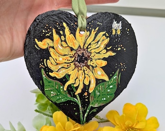 Hand-Painted Sunflower Slate Heart Ornament: Personalised Floral keepsake Gift