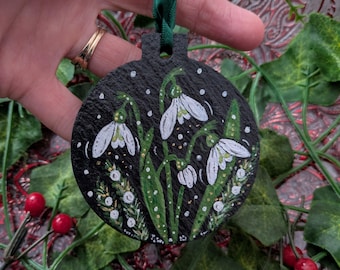 Hand-Painted Snowdrop Slate Ornament: Snowdrop Spring decoration
