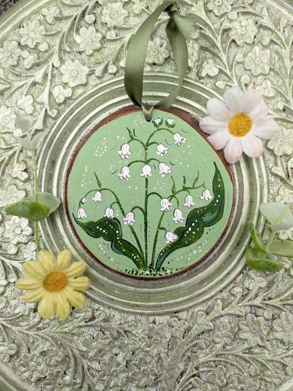 Hand-Painted Lily of the Valley Wood Slice Ornament: May birth flower personalised Gift