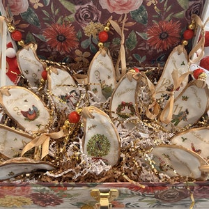 Decoupaged Oyster Shell Christmas Ornament Set: Coastal Holiday Decor