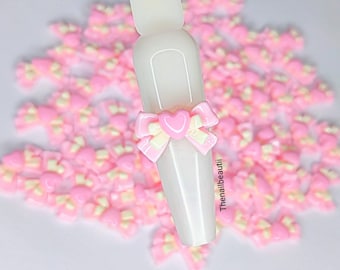 Pink & White bow nail charms 10 pcs