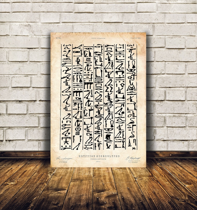 Peut inclure: Une illustration vintage en noir et blanc de hi&eacute;roglyphes &eacute;gyptiens sur un fond cr&egrave;me. Le texte en bas indique "EGYPTIAN HIEROGLYPHS TERRA ANTIQUA 1874."