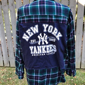 New York Yankees Flannel Size Large