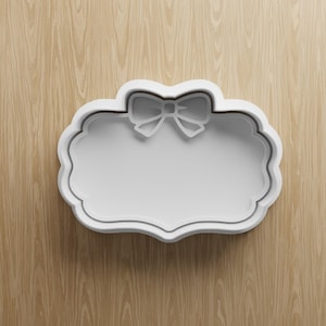 Cortador de galletas con forma de lazo (archivo STL), marco elegante para etiquetas de galletas personalizadas.