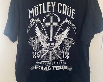 2015 motley Crüe size large