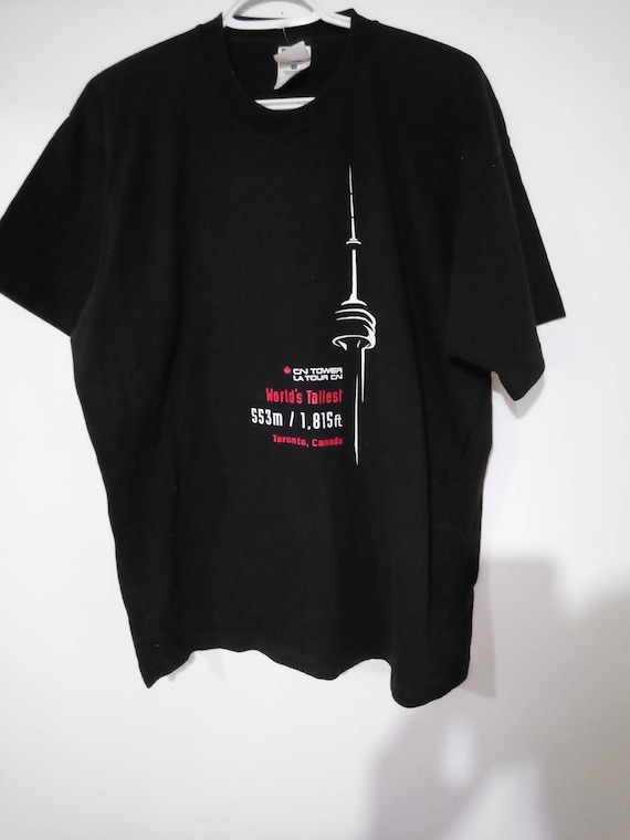 CN tower shirt - image 1