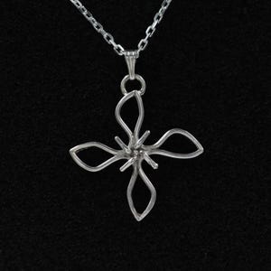 Unique Floral Sterling Silver Pendant. &#39;Flame of the Woods&#39; flower on 18&quot; Trace Chain.