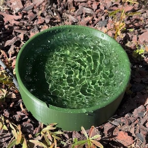 WET-NOSE self-filling Pet Water Bowl auto-fills and flushes itself clean. Connects to your drip water system sprinklers.