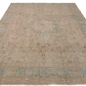 Vintage Oriental Rug 9&#39; 7&quot;x12&#39; 3&quot; // Vintage Wool Rug, Faded Area Rug, Distressed Rug, Heriz Wool Rug, Neutral Oushak Rug, Muted Turkish Rug