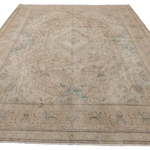 Turkish Area Rug 9&#39; 10&quot;x12&#39; 4&quot; // Neutral Oushak Rug, Oversized Rug, Neutral Muted Rug, Faded Cream Rug, Large Ivory Rug,Extra Large Rug