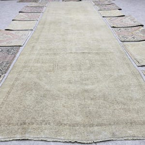 Beiger Oushak Läufer - – 90cm x 300cm | Boho Wolle Flur Teppich, Handgemachter Läufer, Neutraler Türkischer Läufer, Vintage Läufer, Muted Läufer