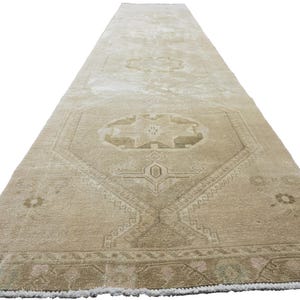 Neutral Oushak Runner Rug 2&#39;11&quot; x 13&#39;1&quot; // Turkish Wool Runner, Muted Wool Rug, Vintage Runner, Narrow Wool Runner
