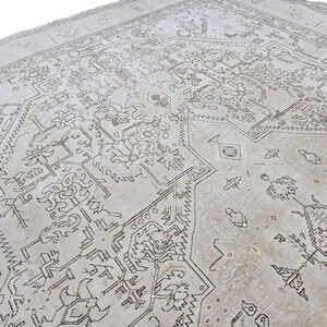 Oversized Neutral Rug 9&#39; 6&quot; x 12&#39;4&quot; // Wool Oushak Rug, Large Muted Rug, Oversized Area Rug, Antique Turkish Rug, Extra Large Oushak