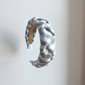 Stripped blue linen regular sized headband, handmade braided headband, summer  hair accessory ,  leinen haarreif  geflochten,  haarreif