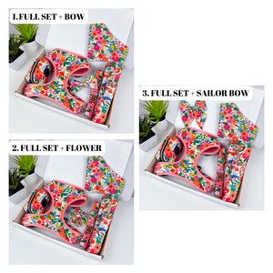 Puede incluir: Se muestran tres juegos de arneses y accesorios para perros en cajas abiertas. Cada juego incluye un arn&eacute;s, una correa y otros accesorios con un colorido estampado floral. El texto "1. FULL SET + BOW", "2. FULL SET + FLOWER" y "3. FULL SET + SAILOR BOW" es visible.