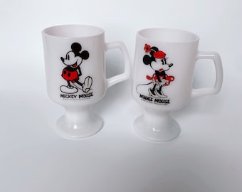 Mickey y Minnie Vintage Milk Glass Mug set