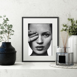 Kate Moss Poster Vogue Wall Decor Iconica Kate Moss Stampa artistica Arte murale femminista A3 Kate Moss Poster retrò Foto in bianco e nero Modella Arte