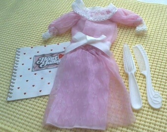 Vintage Dress Mom Barbie The Heart Family/ Pink Lace Dress/ Family Album/ Brush and Comb/1984/Lot of 3