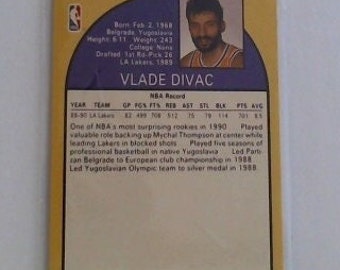 Vintage Vlade Divac 1990 Los Angeles Lakers Basketball Card #154