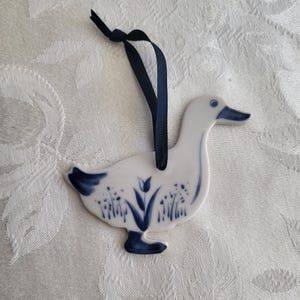 VINTAGE Russ Berrie & Co. Ceramic Delft Blue and White Floral Duck Ornament with Blue Ribbon/Olde Towne Ceramic/Christmas Tree Ornament