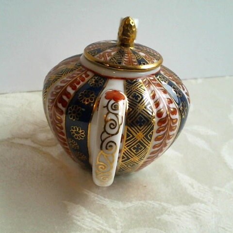 ヴィンテージ マイセン 高級磁器ティーポット 蓋付き/ヴィクトリア