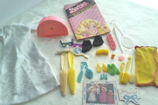 Vintage Barbie Accessories (Lot of 27)/White Gown, Mattel Vanity Top, Fashion Catalog, Binoculars, Sunglasses, Aim Toothpaste, and MORE/70s