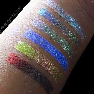 Spring Multichrome single eyeshadows image 3