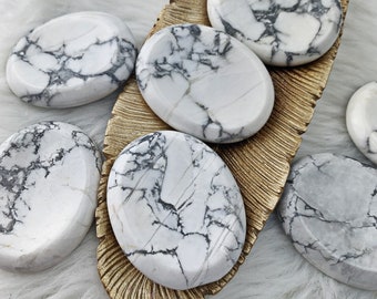 Piedra de palma de howlita para la preocupación *CALIDAD AAA*