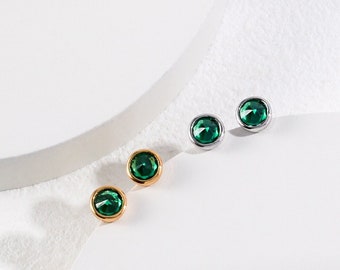 Sterling silver earring/ Green zircon earring/ Stud earring/ Simple stud earring/ Daily wearing earring/18k gold vermeil/solitaire earring