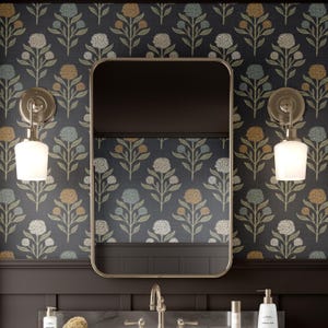 Dark Floral Peel and Stick Removable Black Wallpaper – Moody Botanical Renter Friendly for Power Room, Hallway, Bathroom, Office, Entryway afbeelding 1