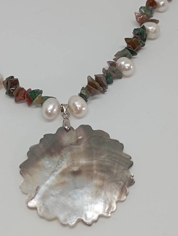 Necklace made of natural stone, pearls and mother… - image 3