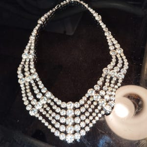 Vintage strass slabbetje ketting jaren 1950 statement choker oude Hollywood Sparkle meerstrengige kristallen kraag