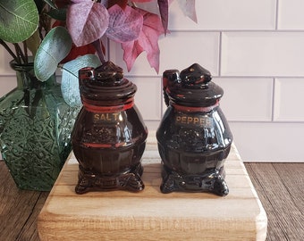 Vintage 1960's Japanese Redware Potbelly Stove Salt & Pepper Shaker Set Country Home Decor Gift