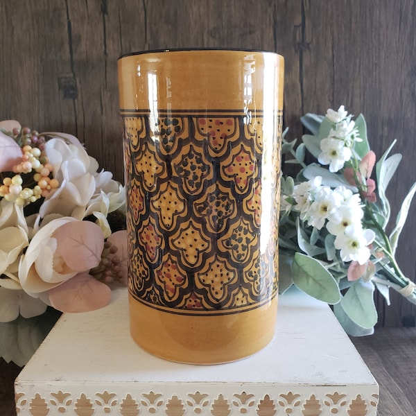 Le Souk Ceramique Stoneware Pottery Hand Painted Vase | Made in Tunisia | Gifts for Flower Lover Home Decor Gifts Hand Painted Pottery Gifts