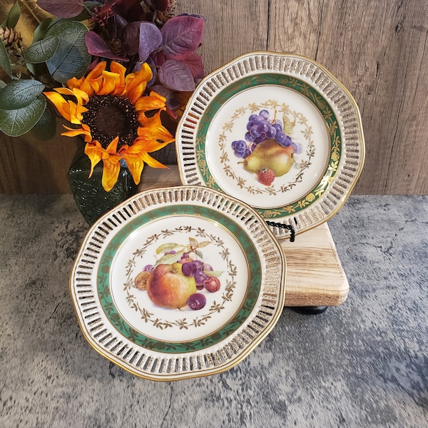 1970's Winterling Bavaria Germany Reticulated Fruit Decorated Porcelain Side/Salad/Dessert Plates with Green & Gold Gilding - Set of 2