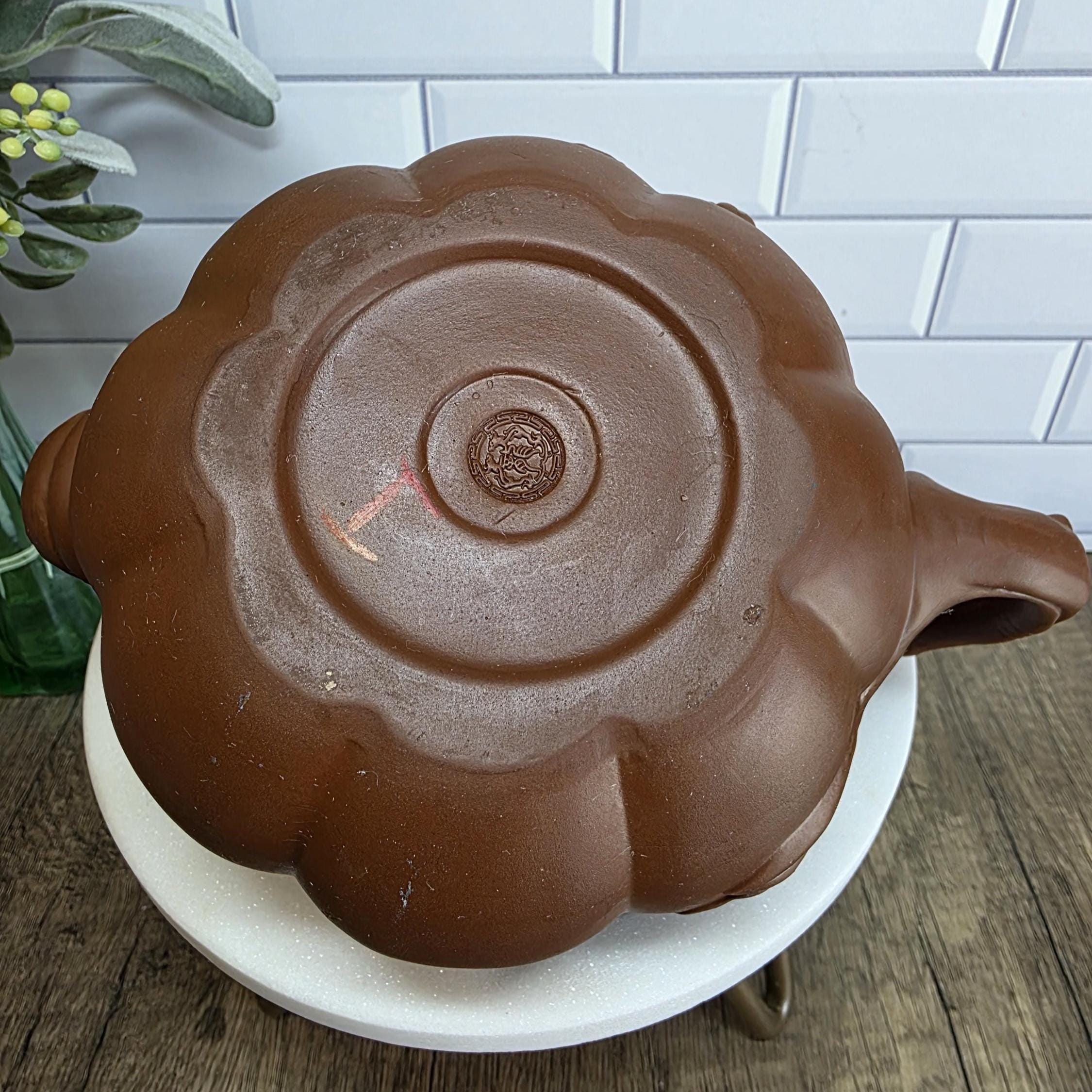 Vintage Authentic Chinese Yixing Zisha Clay Handmade Pumpkin/gourd