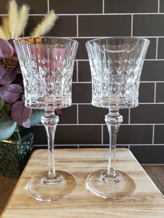 Cristal d'Arques Paris - Lady Diamond Collection - 6 Flutes 15 cl - Brilliance, transparency and high resistance - Made in France - Reinforced packaging, suitable for online sale