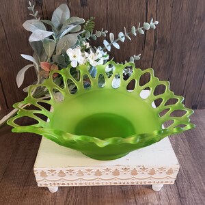 Vintage Westmoreland Satin Green Doric Lace Reticulated Glass Banana Bowl | Table Decor Gifts Summer Centerpiece Gifts Home Decor Gifts