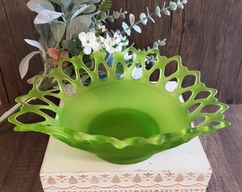 Vintage Westmoreland Satin Green Doric Lace Glass Banana Bowl