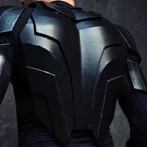 Plantilla digital de armadura para cosplay imagen 4