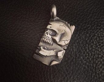 925 Sterling Silver Skull Pendant - Memento Mori Necklace - Anatomical Skull - Goth Jewellery - Skull Unisex Pendant Jewelry - Gift For Him