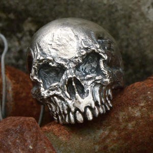 Skull 925 Sterling Silver ring - Skull Ring - Unique Skull Ring - Gothic Jewelry - mens Silver Skull Ring - Biker Ring - Gift for him