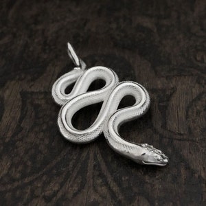 925 Sterling Silver Snake Pendant Necklace. Serpent Pendant For gift. snake Jewelry. Serpent Animal jewelry. Sanke pendant For Gift