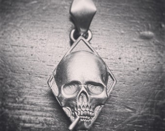 925 Sterling Silver Skull Pendant -Memento Mori Necklace Anatomical Skull Skull Necklace, Skull pendant handmade worn by both men and women